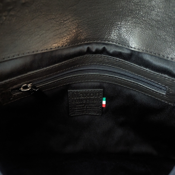 Maxon collection laptop cover - Picture 3 of 3